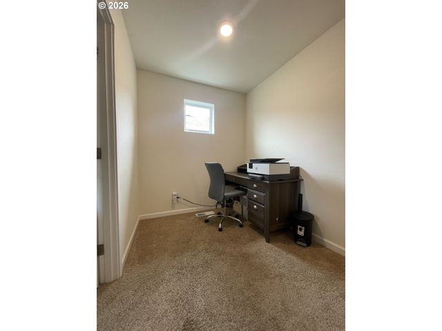2383 Nw MATTEO Dr, Mc Minnville, OR 97128