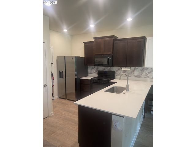 2383 Nw MATTEO Dr, Mc Minnville, OR 97128