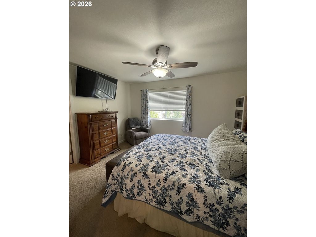 Image 14 of property listing at 2383 Nw MATTEO Dr, Mc Minnville, OR 97128