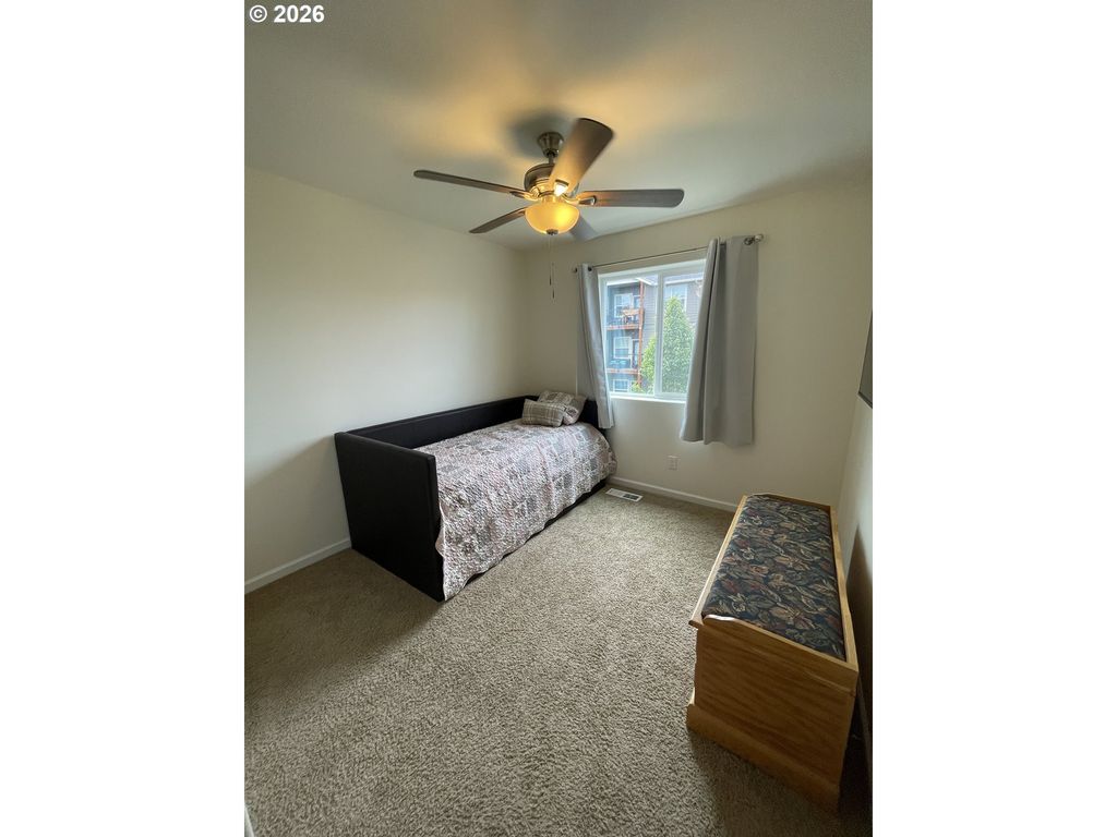 Image 18 of property listing at 2383 Nw MATTEO Dr, Mc Minnville, OR 97128