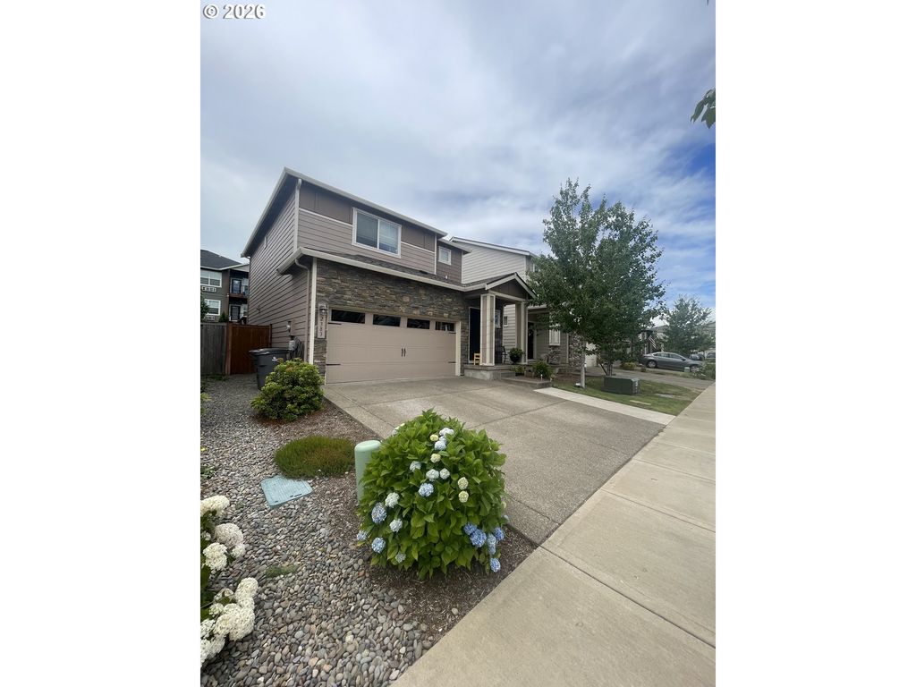 Image 32 of property listing at 2383 Nw MATTEO Dr, Mc Minnville, OR 97128