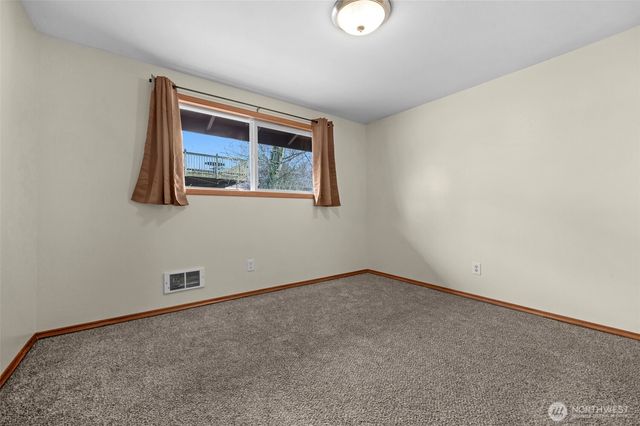 212 Madison Street, Everett, WA 98203