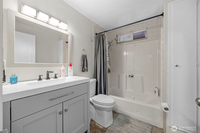 212 Madison Street, Everett, WA 98203