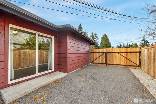 212 Madison Street, Everett, WA 98203