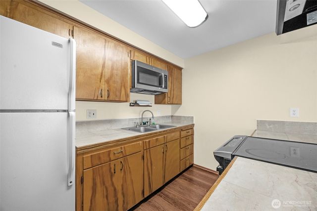 212 Madison Street, Everett, WA 98203