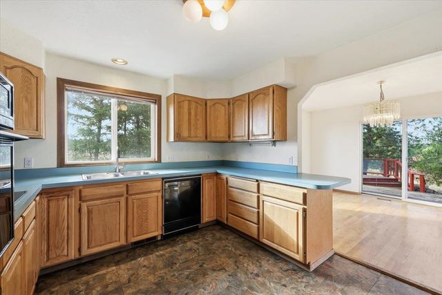 20408 W Indiana Ln, Medical Lake, WA 99022