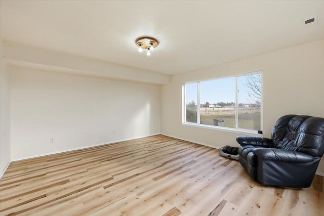 20408 W Indiana Ln, Medical Lake, WA 99022