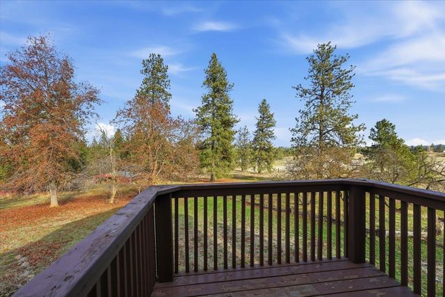 20408 W Indiana Ln, Medical Lake, WA 99022
