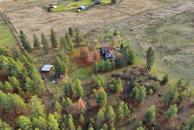 20408 W Indiana Ln, Medical Lake, WA 99022