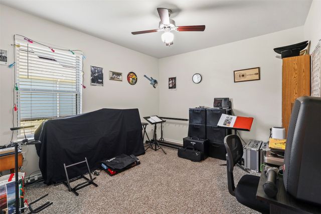 742 Buttercup Drive, Pilot Point, TX 76258