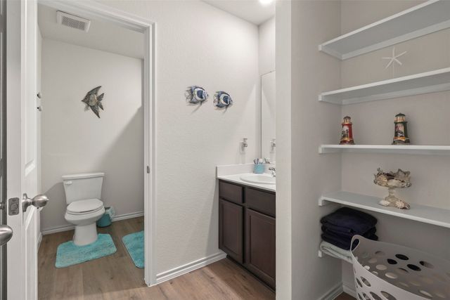 742 Buttercup Drive, Pilot Point, TX 76258