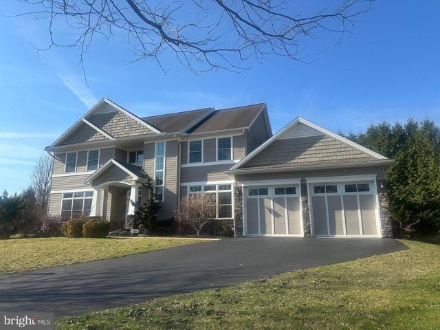170 FERNLEAF CT., State College, PA 16801