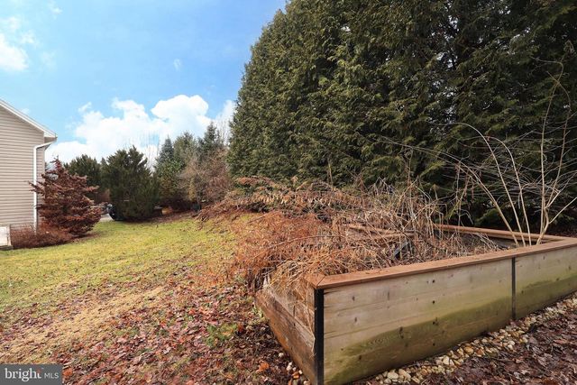 170 FERNLEAF CT., State College, PA 16801