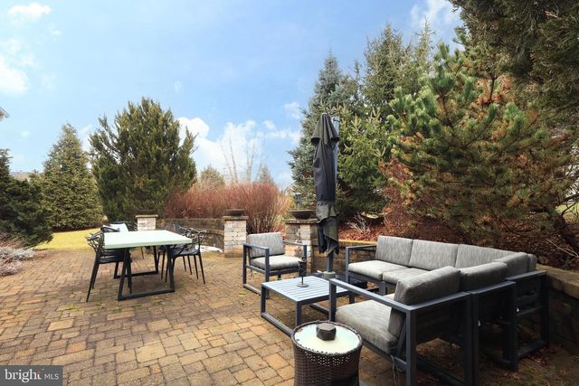 170 FERNLEAF CT., State College, PA 16801