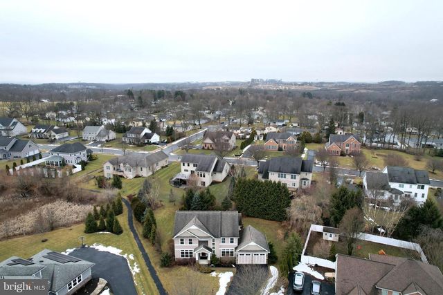 170 FERNLEAF CT., State College, PA 16801