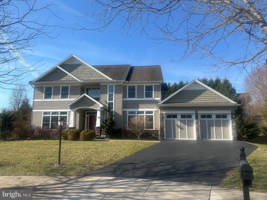 170 FERNLEAF CT., State College, PA 16801