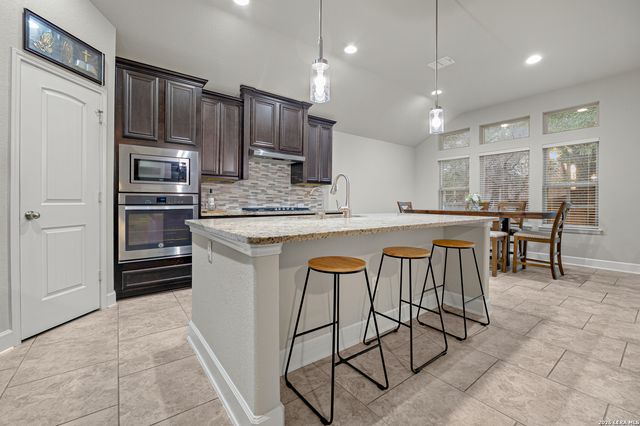 217 James Fannin, San Antonio, TX 78253