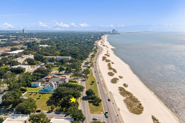 1484 Beach Boulevard, Biloxi, MS 39530