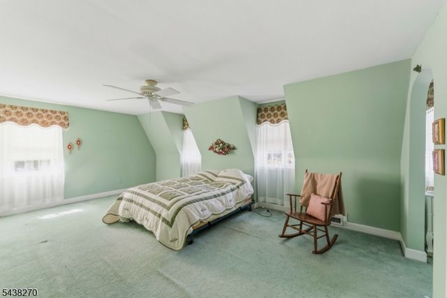 1400 Summit Ter, Linden City, NJ 07036