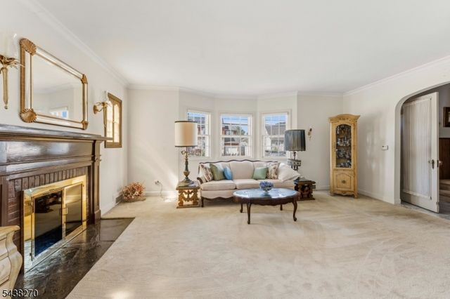 1400 Summit Ter, Linden City, NJ 07036