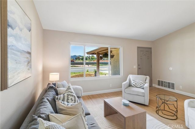 29860 Mira Loma Drive, Temecula, CA 92592