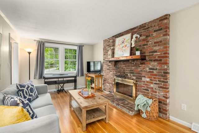 204 Haynes Road, Sudbury, MA 01776