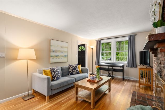 204 Haynes Road, Sudbury, MA 01776