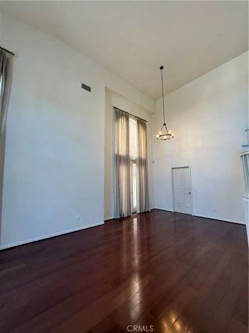 6 Ponte, Irvine, CA 92606