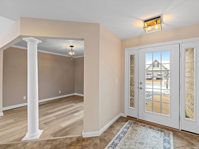 1226 Bowden Drive, Evansville, IN 47725