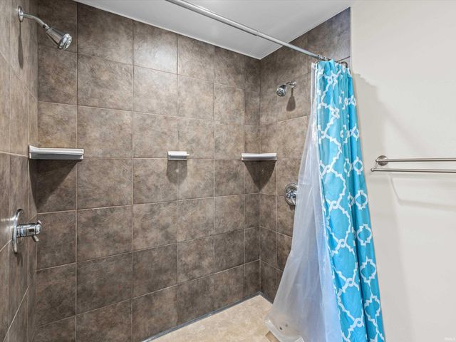 1226 Bowden Drive, Evansville, IN 47725