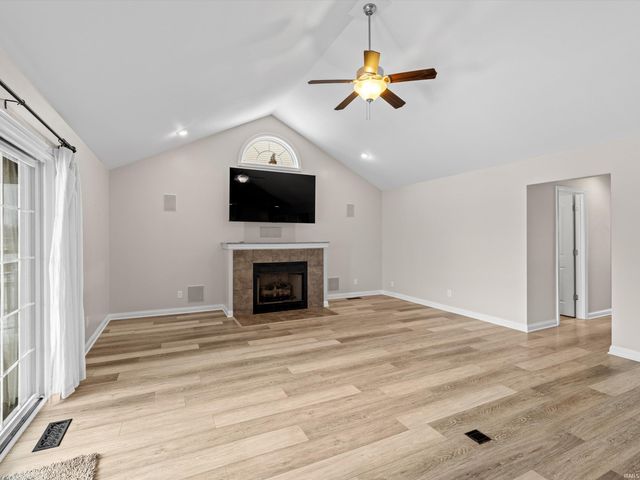 1226 Bowden Drive, Evansville, IN 47725