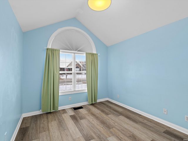 1226 Bowden Drive, Evansville, IN 47725