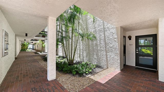 1965 GULF OF MEXICO DRIVE G5-103, Longboat Key, FL 34228
