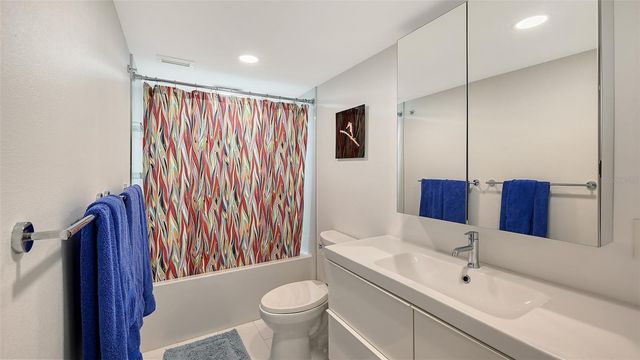 1965 GULF OF MEXICO DRIVE G5-103, Longboat Key, FL 34228