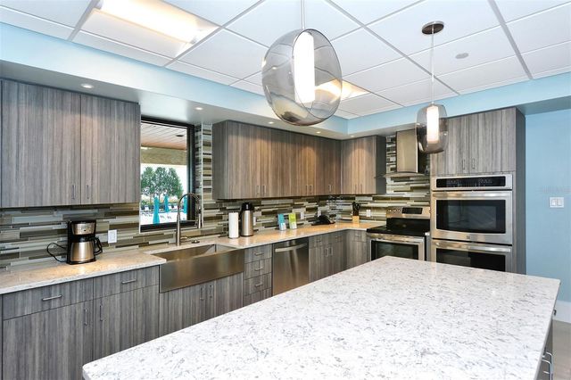 1965 GULF OF MEXICO DRIVE G5-103, Longboat Key, FL 34228