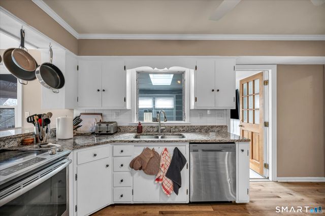 304 Huntington Road, Stratford, CT 06614