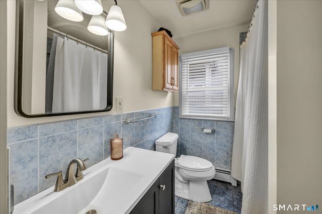 304 Huntington Road, Stratford, CT 06614