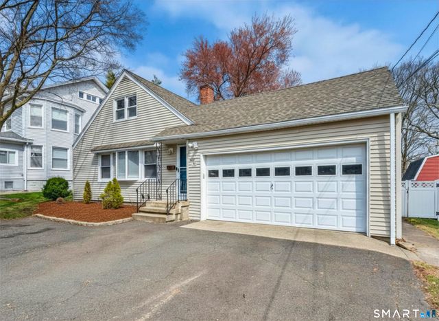 304 Huntington Road, Stratford, CT 06614