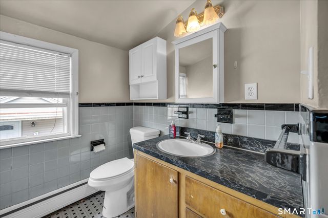 304 Huntington Road, Stratford, CT 06614