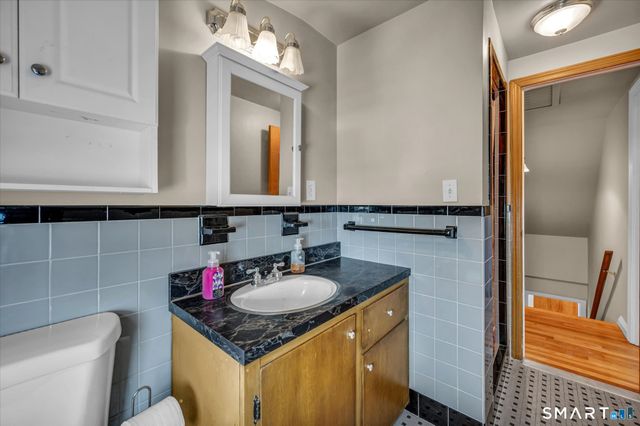 304 Huntington Road, Stratford, CT 06614