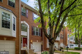1268 WILD HAWTHORN WAY, Reston, VA 20194