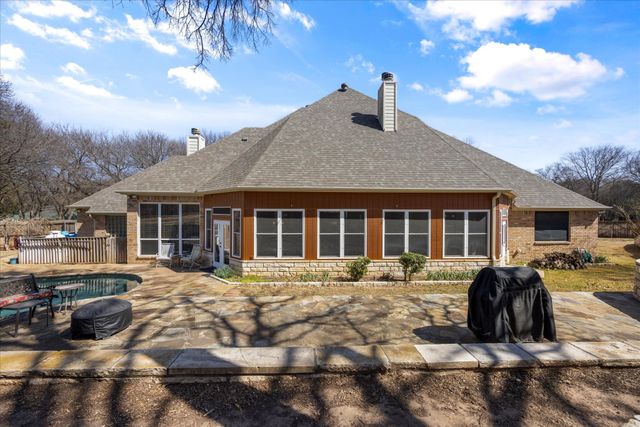 7711 Ravenswood Road, Granbury, TX 76049