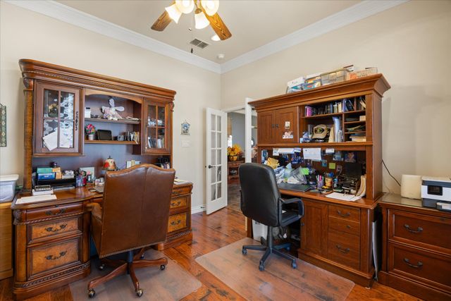 7711 Ravenswood Road, Granbury, TX 76049