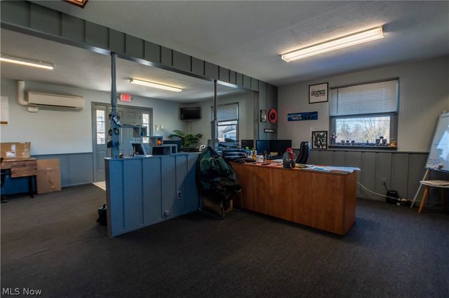 13390 Ravenna Avenue NE, Hartville, OH 44632