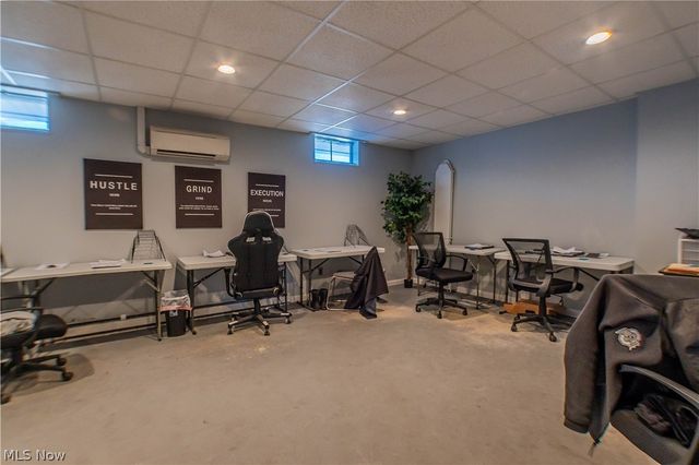 13390 Ravenna Avenue NE, Hartville, OH 44632