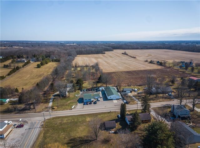 13390 Ravenna Avenue NE, Hartville, OH 44632