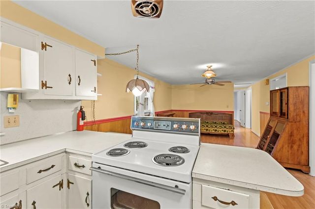 706 Fairwood Trail, Asheboro, NC 27205