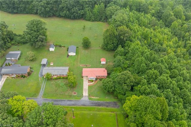 706 Fairwood Trail, Asheboro, NC 27205