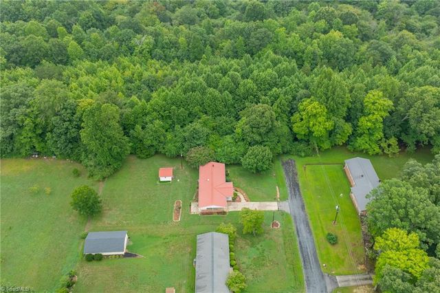 706 Fairwood Trail, Asheboro, NC 27205