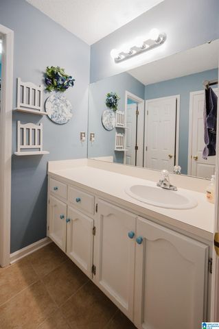 5634 HUNTER BROOK COURT, Gardendale, AL 35071